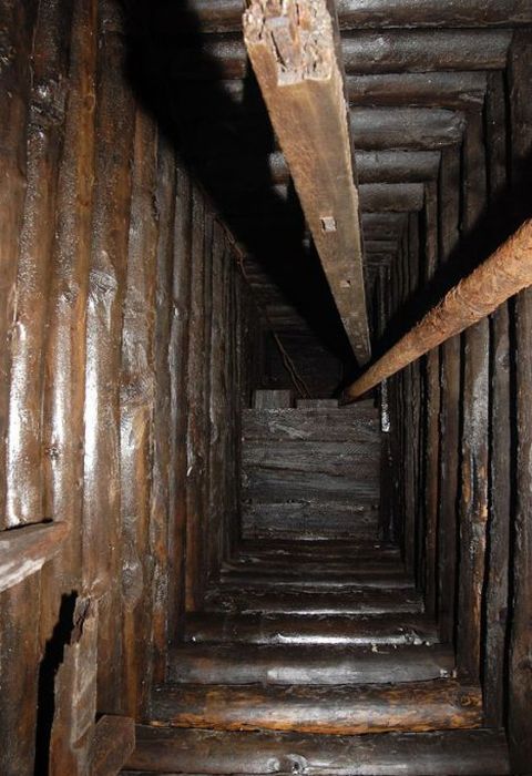 Abandoned Mines (38 pics)