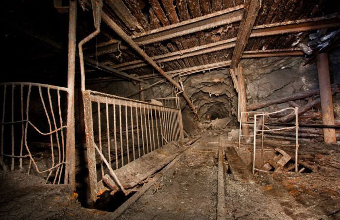 Abandoned Mines (38 pics)