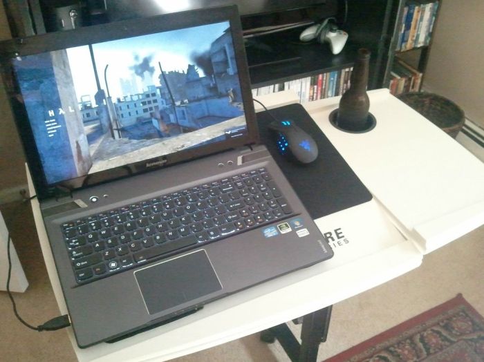 Do It Yourself Laptop Table (14 pics)