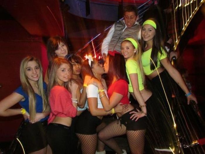 Acid Picdump (98 pics)