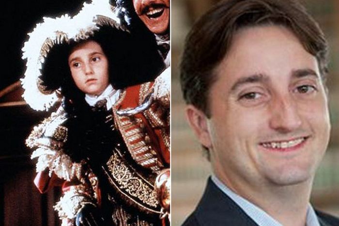 Kids From ‘Hook’ Then and Now (9 pics) Kids From ‘Hook’ Then and Now (9 pics)