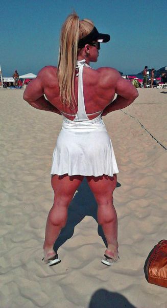 Woman after the Years of Intense Workouts (30 pics)