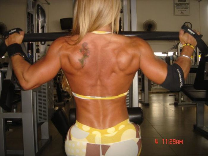 Woman after the Years of Intense Workouts (30 pics)