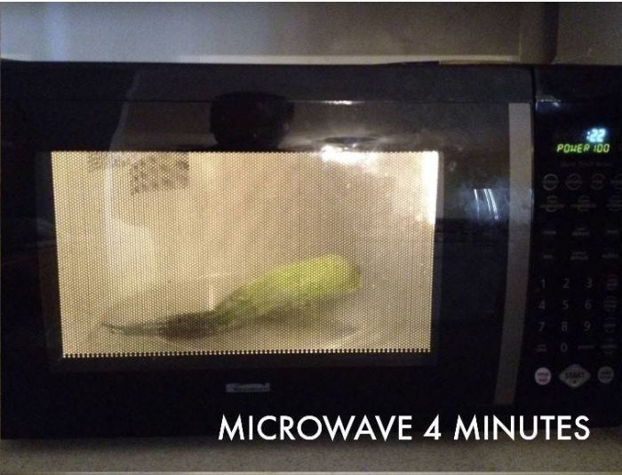 How to Cook Corn in 4 Minutes (6 pics)