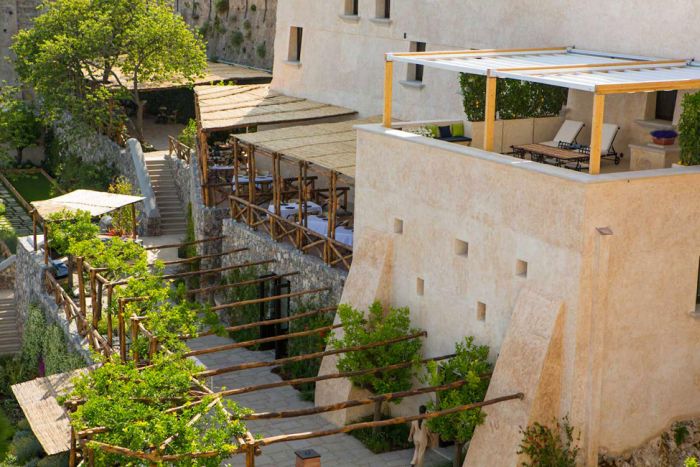 Monastero Santa Rosa Hotel in Italy (39 pics)