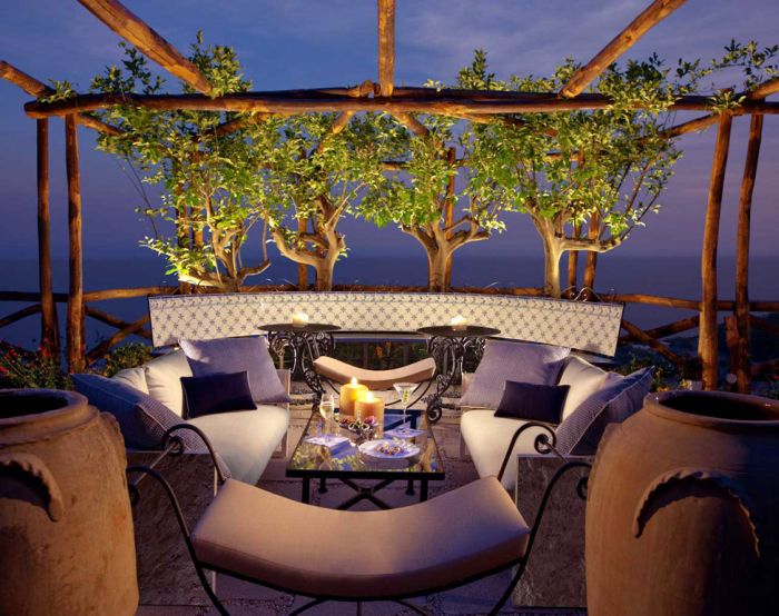 Monastero Santa Rosa Hotel in Italy (39 pics)