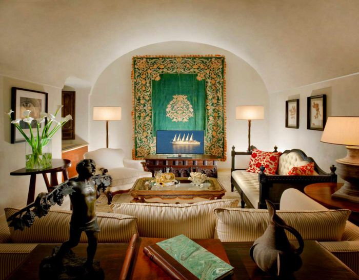 Monastero Santa Rosa Hotel in Italy (39 pics)