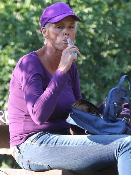 Brigitte Nielsen Drunk in Public Park (14 pics)