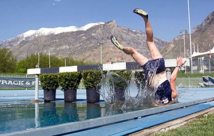 Steeplechase Fail (8 pics)