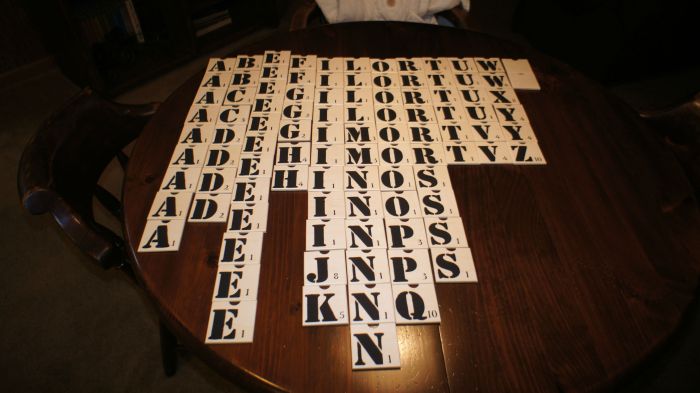 Giant Scrabble Board (45 pics)