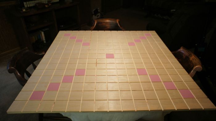 Giant Scrabble Board (45 pics)