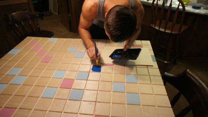 Giant Scrabble Board (45 pics)