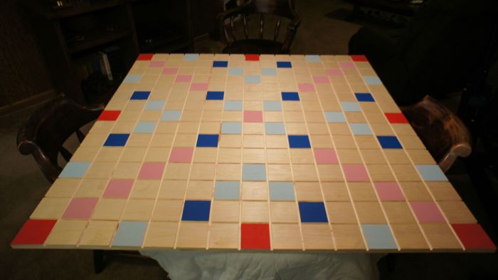 Giant Scrabble Board (45 pics)