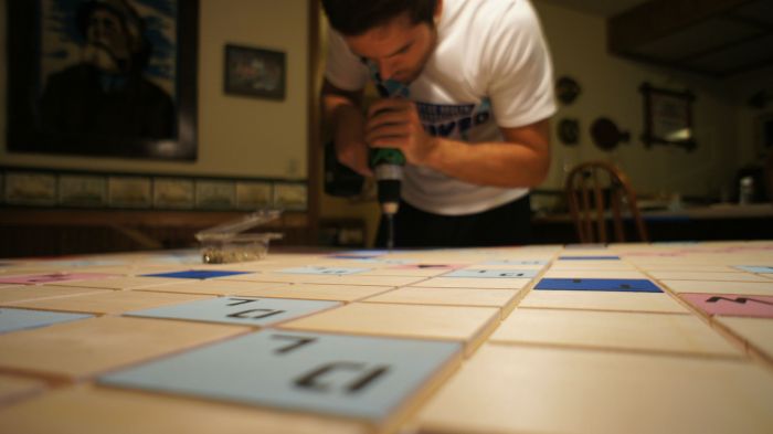 Giant Scrabble Board (45 pics)