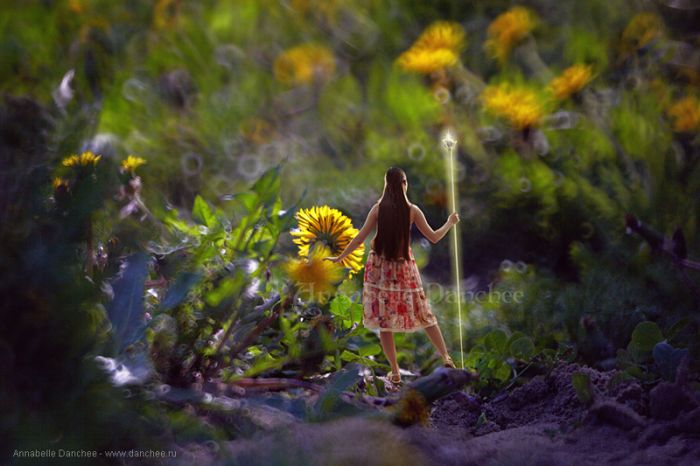 Girl In the Miniture World (40 pics)