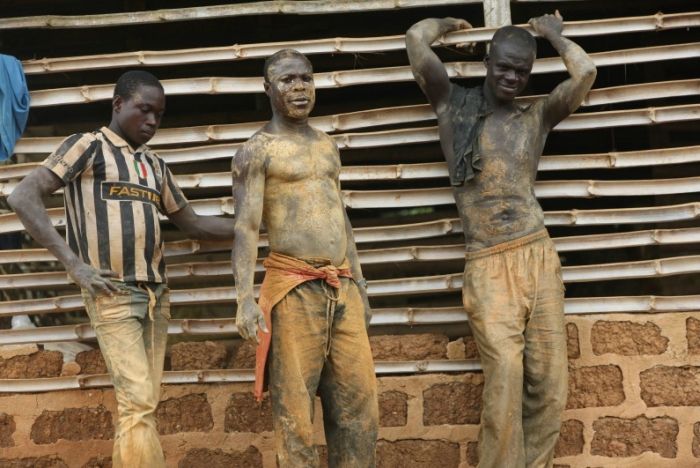 Gold Mining in Ghana (34 pics)