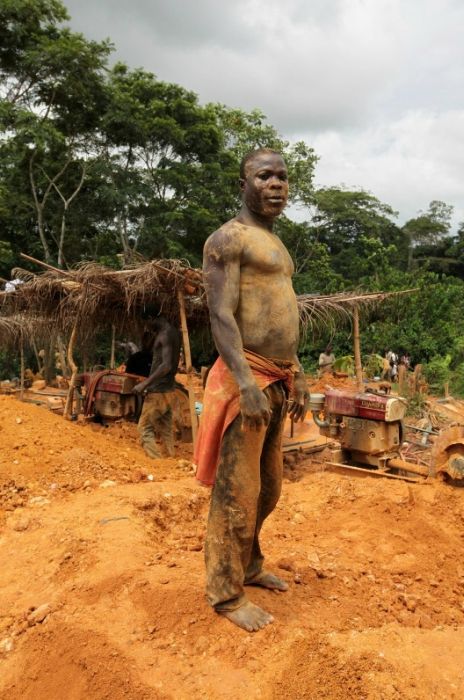 Gold Mining in Ghana (34 pics)