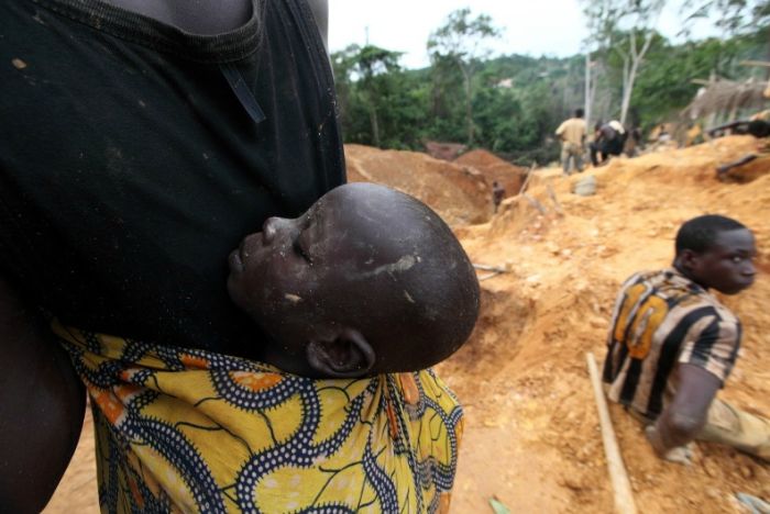 Gold Mining in Ghana (34 pics)