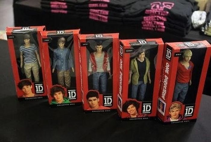Celebrity Dolls (27 pics)