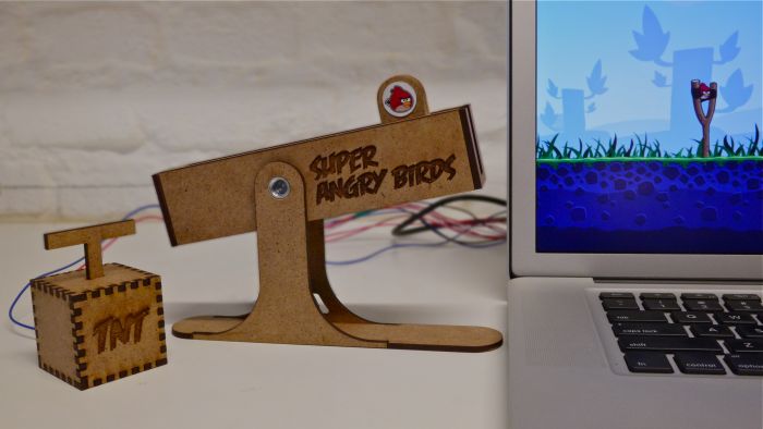 Super Angry Birds Controller (5 pics + video)