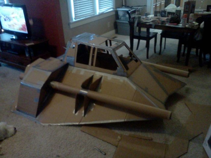 Cardboard Snow Speeder for Downhill Race (17 pics)