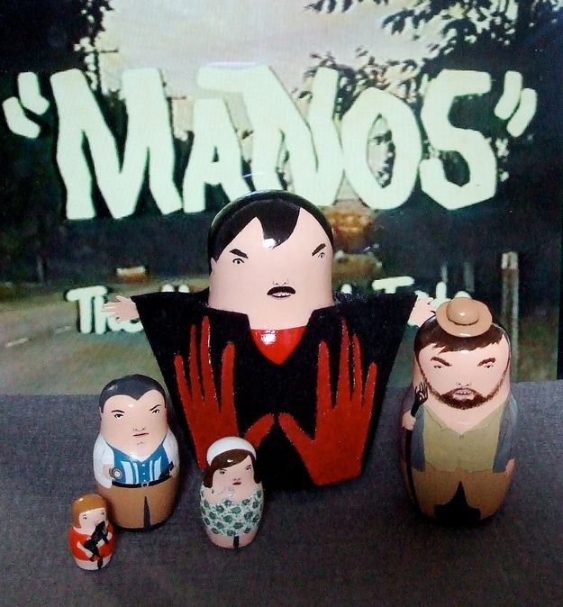 Pop-culture Nesting Dolls (16 pics)