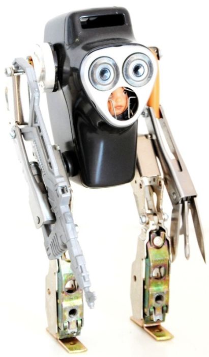Dolls Made Out of Old Junk by Аndrea Petrachi (25 pics)