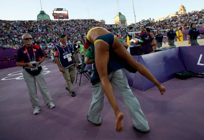 Crazy and Funny Olympic Photos (105 pics)