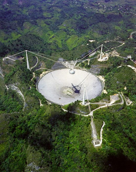 Arecibo Observatory in Puerto Rico (52 pics)