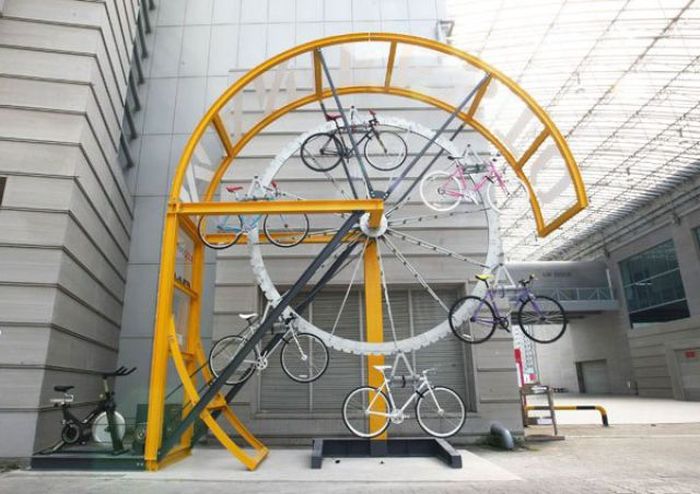 Creative Bike Racks (22 pics)