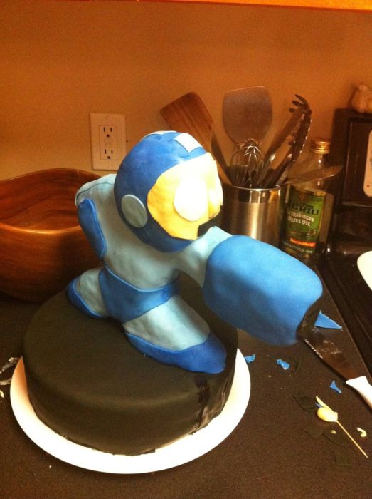 Megaman Cake (41 pics)