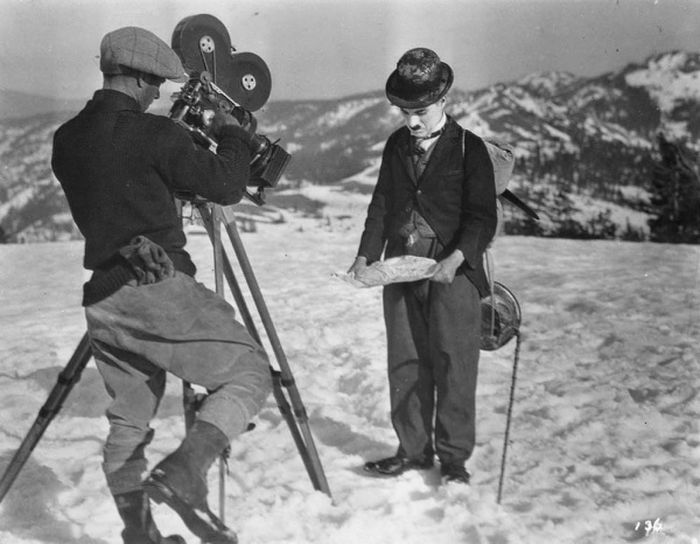 Behind the Scenes of the Famous Movies (26 pics)