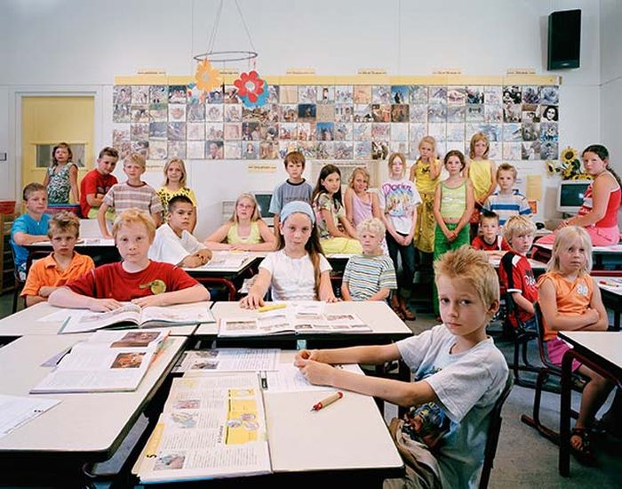 Classrooms Around the World (20 pics)