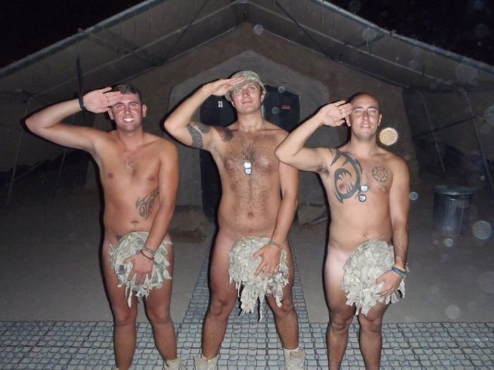 Support Prince Harry with a Naked Salute! (28 pics)