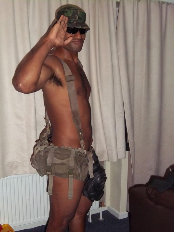 Support Prince Harry with a Naked Salute! (28 pics)