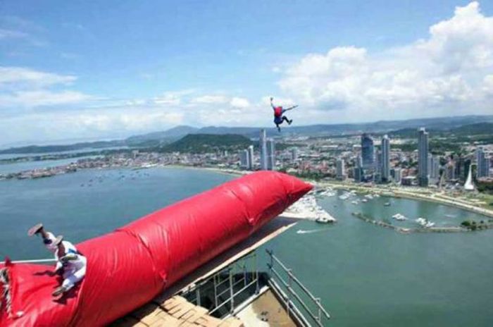 The Maximum Level of Awesomeness (42 pics)