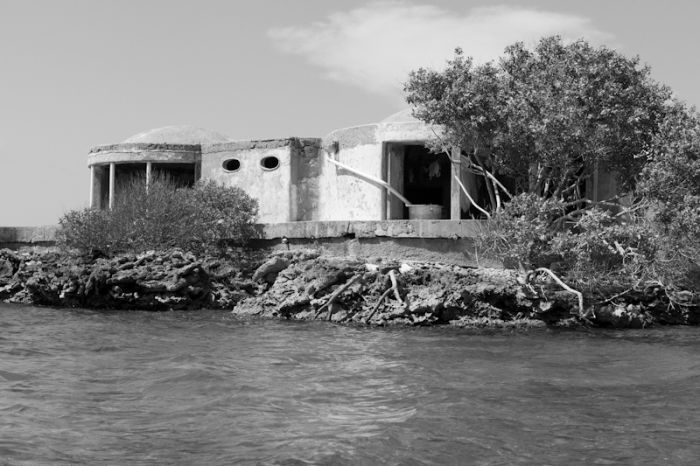 Abandoned Islands of Colombian Drug Lords (34 pics)