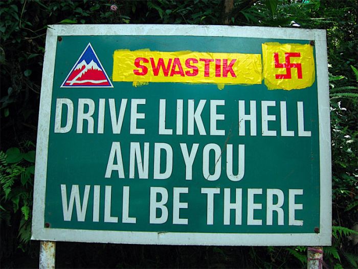 Warning Road Signs in India (30 pics)