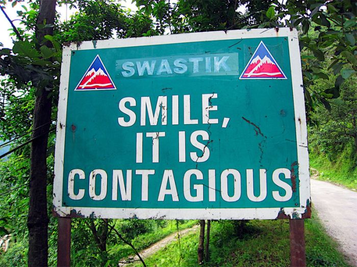 Warning Road Signs in India (30 pics)
