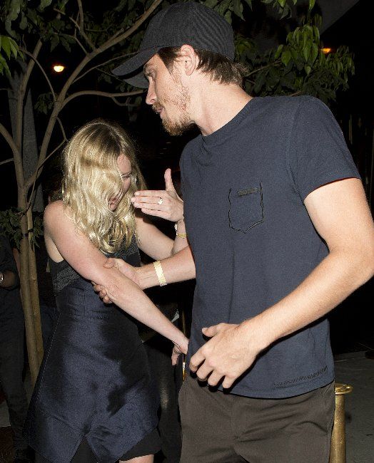 Drunk Kirsten Dunst (17 pics)