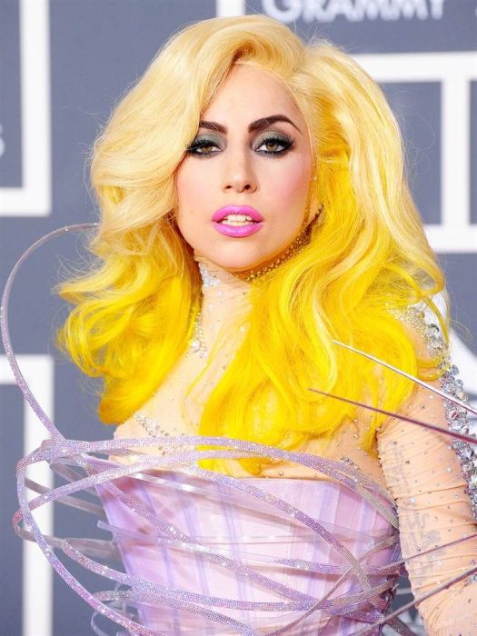 Lady Gaga Haircuts (19 pics)