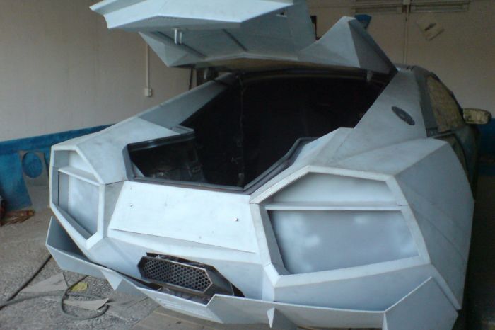 Self Made Lamborghini (67 pics)