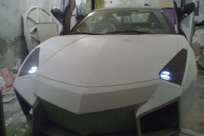 Self Made Lamborghini (67 pics)