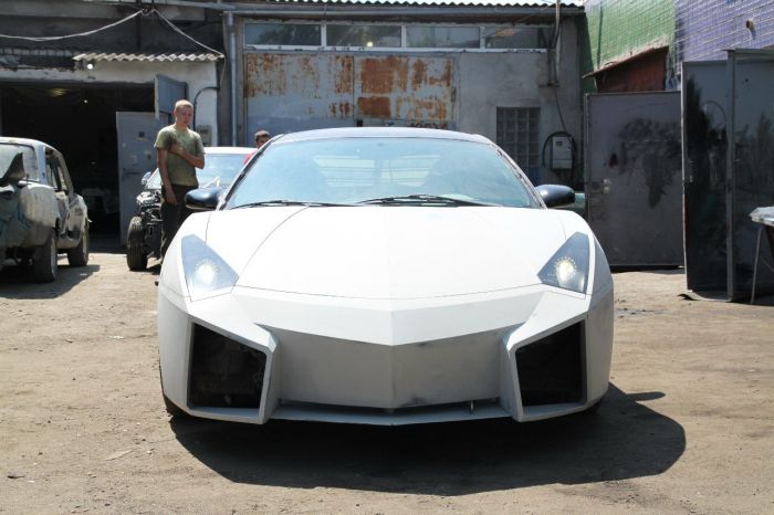 Self Made Lamborghini (67 pics)