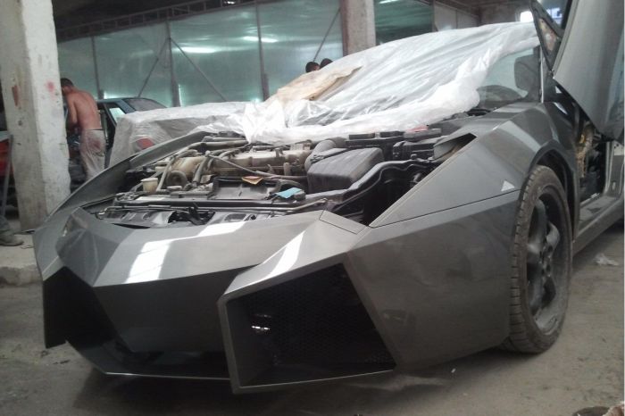 Self Made Lamborghini (67 pics)