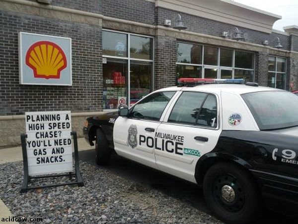 WTF Signs (30 pics)