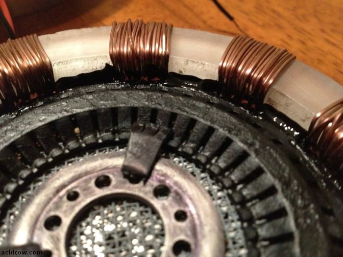 DIY Iron Man's Arc Reactor (15 pics)