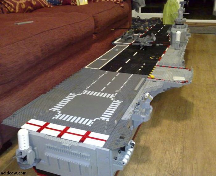 LEGO Battleship (19 pics)