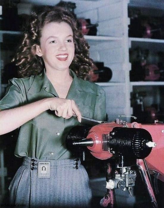 Photos of Marilyn Monroe (47 pics)