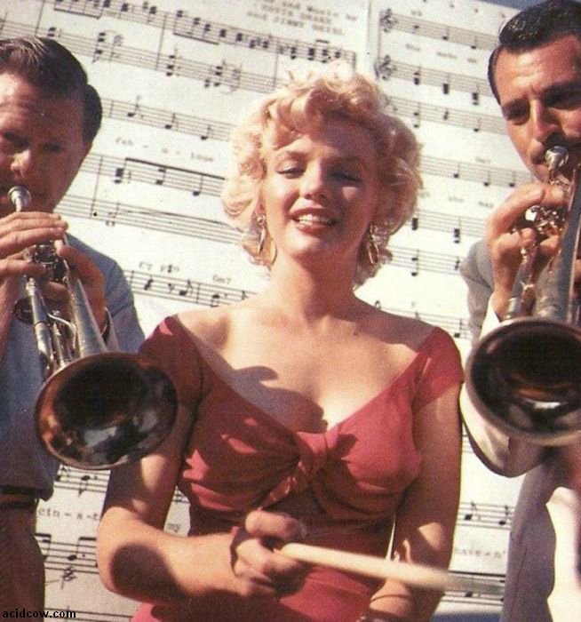 Photos of Marilyn Monroe (47 pics)